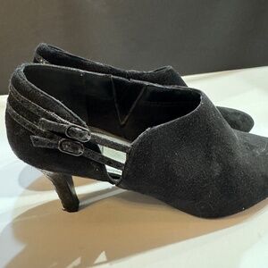 Black bootie heels